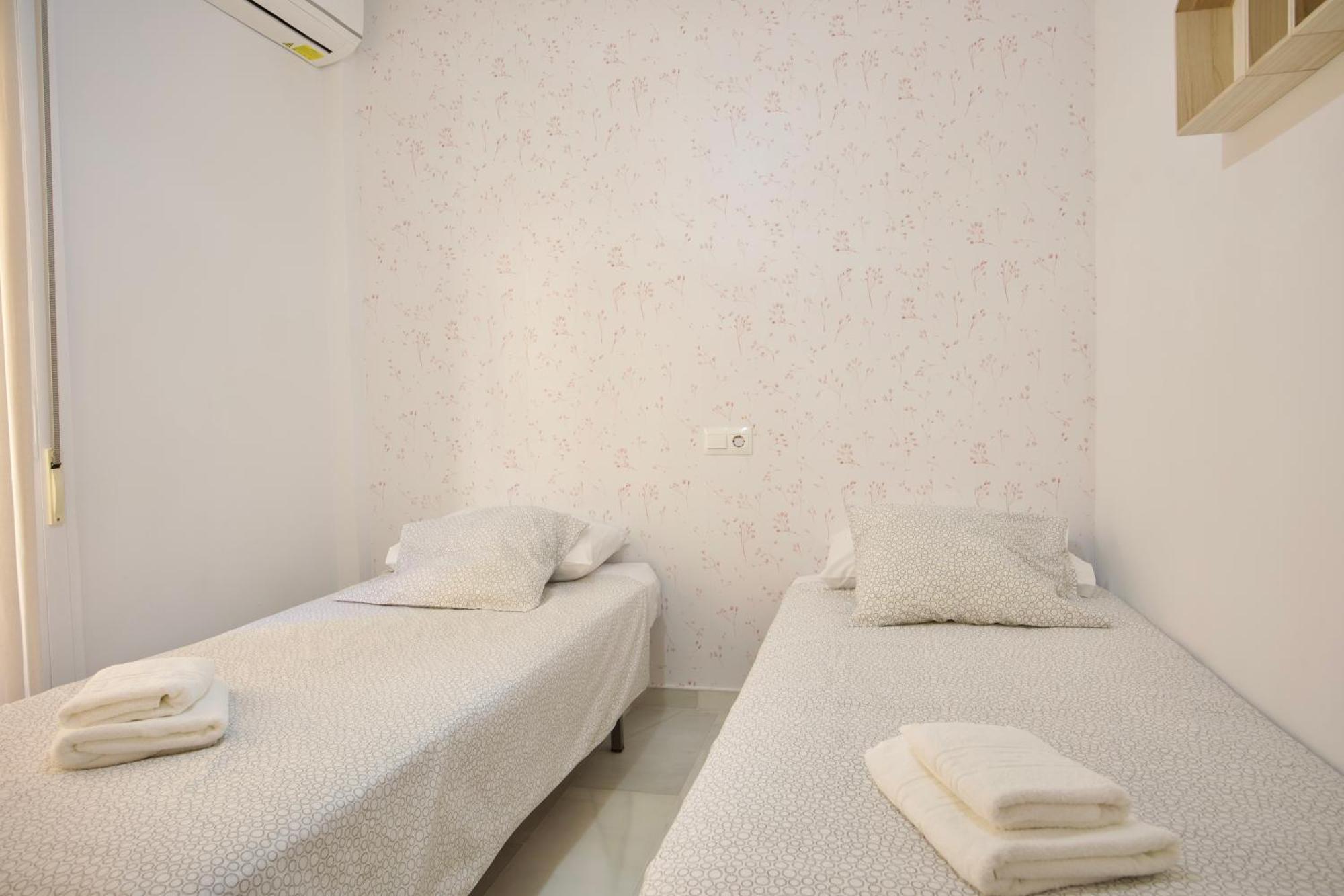 Bonito Apartamento Cerca De La Playa De Торрокс Екстер'єр фото